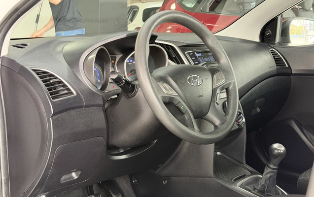imagem-https://www.socarrao.com.br/sc-vehicle-images-prod/4354407/1791999445312-003_a479aa3cec76cc4650473041000fe877.jpg