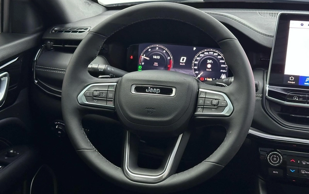 imagem-https://www.socarrao.com.br/sc-vehicle-images-prod/4354409/1791999503185-cf2badaa412a4991802bad1bf86f22d1_1791997322769.jpg