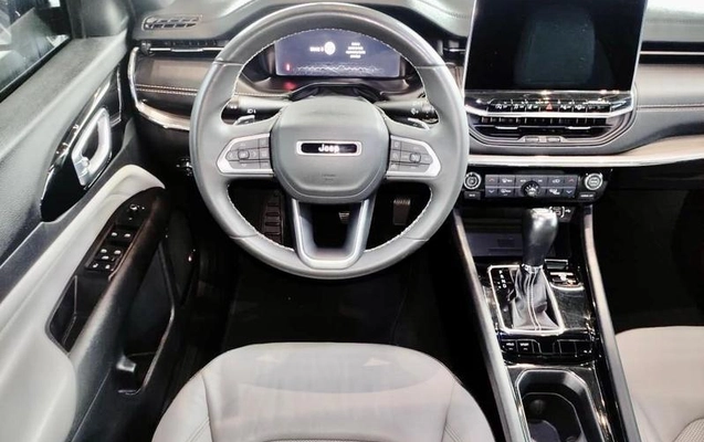 imagem-https://www.socarrao.com.br/sc-vehicle-images-prod/4354417/1792596840666-8432609_8_B_cdab0204ab.jpeg