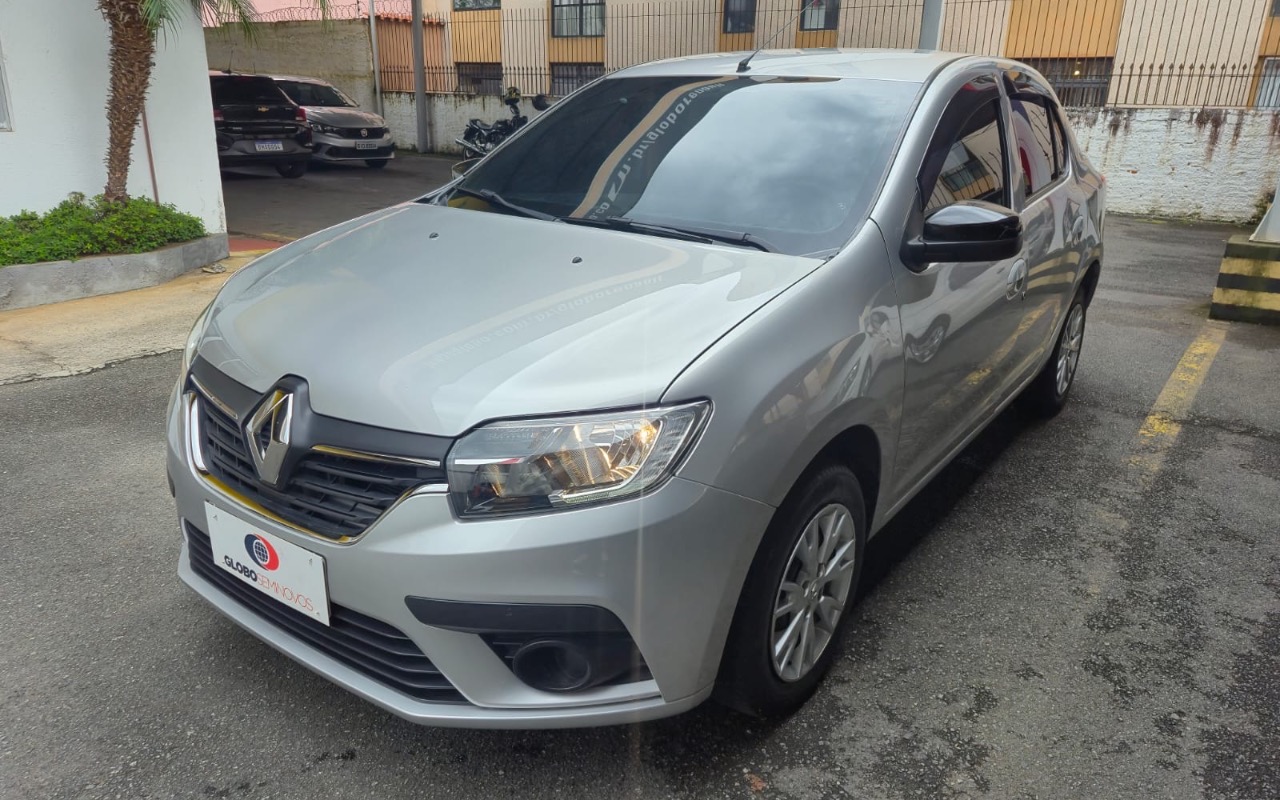 Renault Logan 2023 Prata — foto 1 de 3