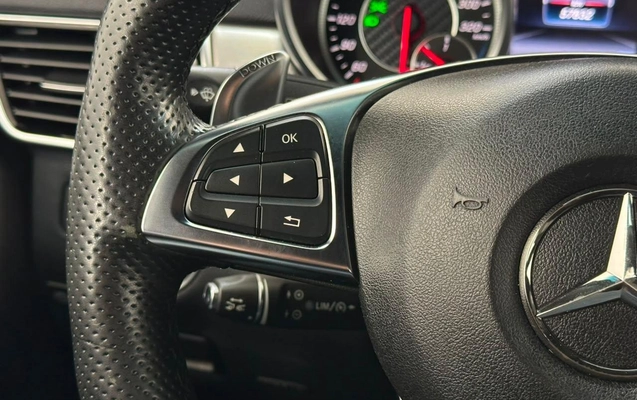 imagem-https://www.socarrao.com.br/sc-vehicle-images-prod/4354472/1791999976108-da884a4c9c1b4d2aa26049b895352c0f_1789557684002.jpg