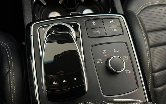 imagem-https://www.socarrao.com.br/sc-vehicle-images-prod/4354472/1791999976114-3e5eb38b15e54886bac172a006e60cc5_1789557688100.jpg