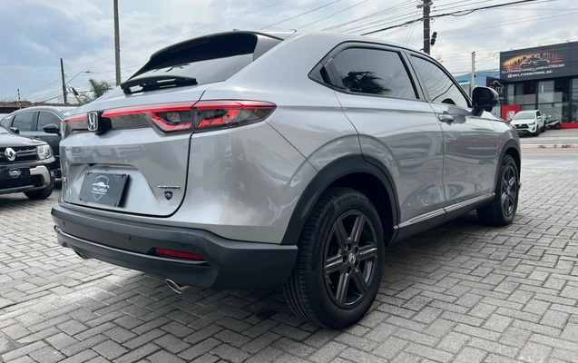 imagem-https://www.socarrao.com.br/sc-vehicle-images-prod/4354498/1792000198050-dc4158a140674d93aa64c613bd280b7a_1792000105469.jpg