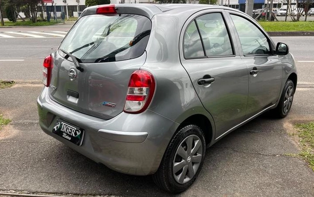 imagem-https://www.socarrao.com.br/sc-vehicle-images-prod/4354504/1792000412002-8568767_7_B_8105aadd0d.jpeg