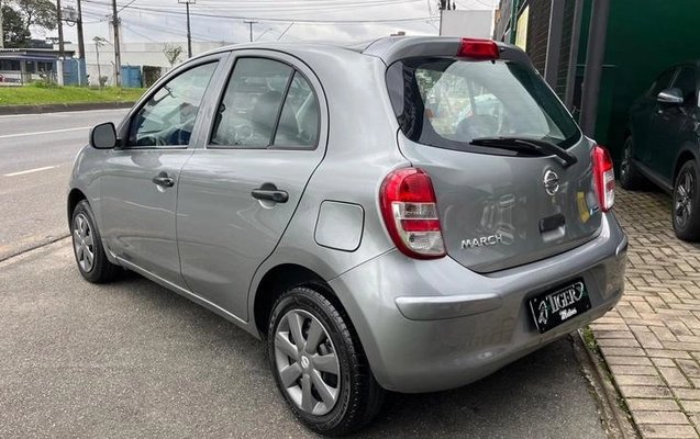 imagem-https://www.socarrao.com.br/sc-vehicle-images-prod/4354504/1792000412004-8568767_8_B_621391793b.jpeg