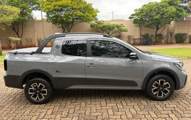 imagem-https://www.socarrao.com.br/sc-vehicle-images-prod/4354539/1792000716705-800x600_29371790970008.webp