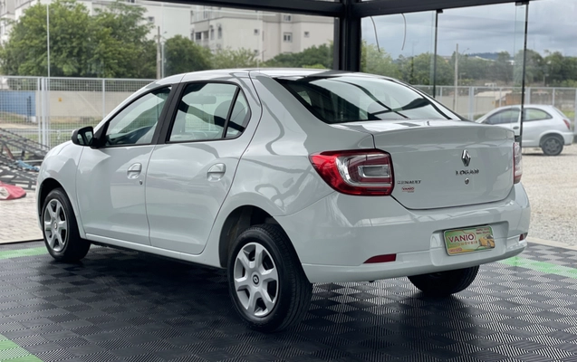 imagem-https://www.socarrao.com.br/sc-vehicle-images-prod/4354611/1792438608302-003_d106a6b9194730bc7d784a8d4671d8e6.jpg