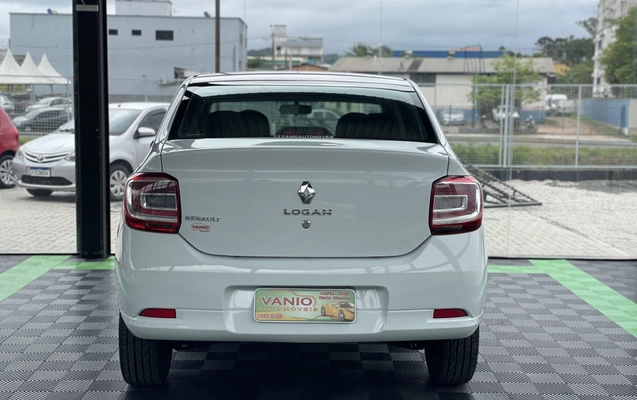 imagem-https://www.socarrao.com.br/sc-vehicle-images-prod/4354611/1792438608304-003_6c7ebdfae4e70049a5107917ec9b968a.jpg
