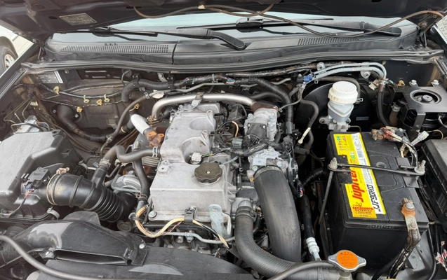 imagem-https://www.socarrao.com.br/sc-vehicle-images-prod/4354622/1792001273025-ZWUwOTA4ZTItOTg4Mi00YTRjLWFjOGMtNDY4NTZlNzVlZmFhLmpmaWY.jfif