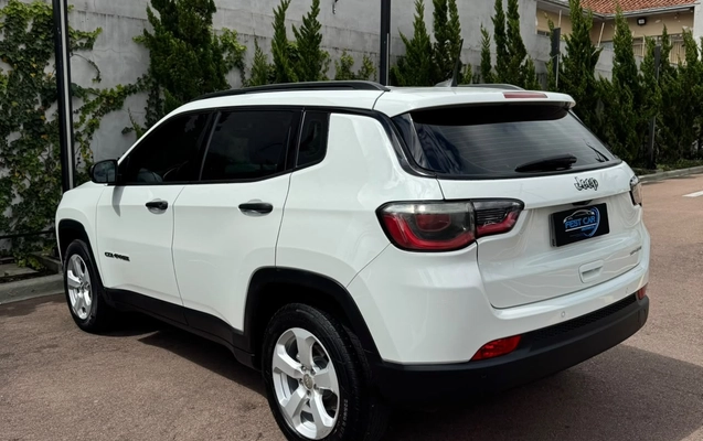 imagem-https://www.socarrao.com.br/sc-vehicle-images-prod/4354629/1792001411533-e865bc7f-7c2b-4a3b-8cf8-0ddcdf71e81f.jpg