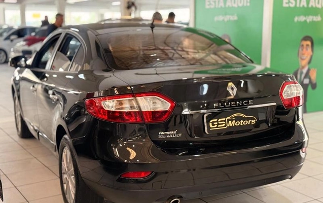 imagem-https://www.socarrao.com.br/sc-vehicle-images-prod/4354630/1792001428797-8447351_3_B_c83727ec07.jpeg