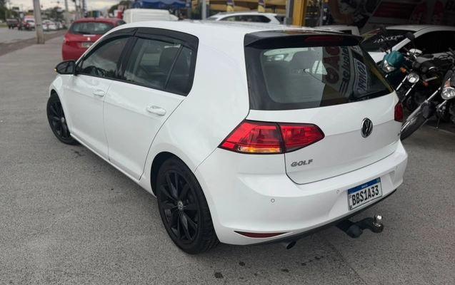 imagem-https://www.socarrao.com.br/sc-vehicle-images-prod/4354633/1792001448582-9867beb9-6bbd-4c42-8e05-16d253034158.jpg