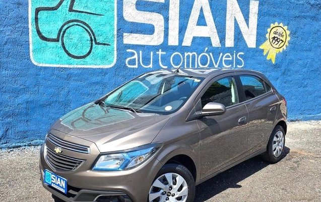 imagem-https://www.socarrao.com.br/sc-vehicle-images-prod/4354674/1792003746119-8559970_0_B_d73f9e75b7.jpeg