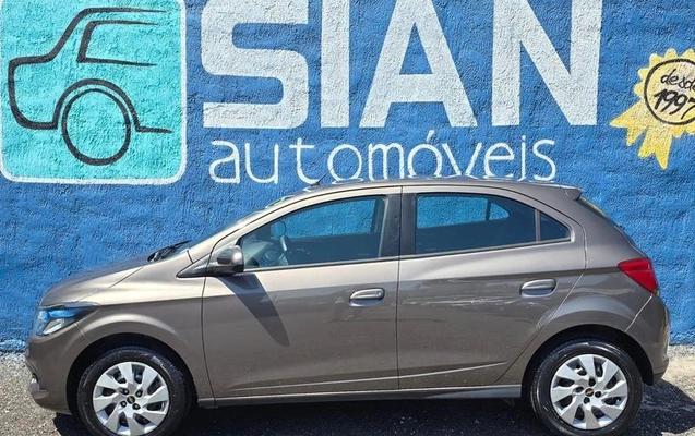 imagem-https://www.socarrao.com.br/sc-vehicle-images-prod/4354674/1792003746142-8559970_13_B_6be8c29b79.jpeg