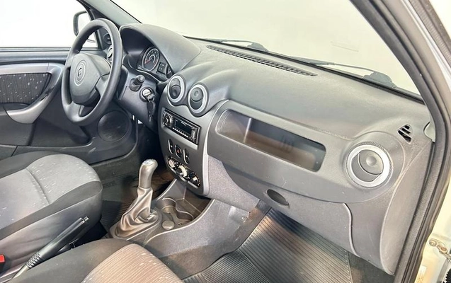 imagem-https://www.socarrao.com.br/sc-vehicle-images-prod/4354705/1792001809499-8468305_6_B_136e0c919a.jpeg