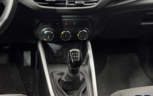 imagem-https://www.socarrao.com.br/sc-vehicle-images-prod/4354706/1792001874121-8fffb83d-3f1f-4998-b639-1c808fe3cfd4.jpg