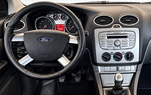 imagem-https://www.socarrao.com.br/sc-vehicle-images-prod/4354729/1792002014814-8271890_12_B_ab625e031c.jpeg
