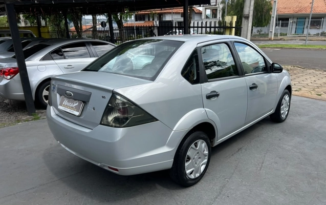 imagem-https://www.socarrao.com.br/sc-vehicle-images-prod/4354740/1792006798835-1YRq38el75QdKd2SxCLEwx5rmyuqj6df.jpg