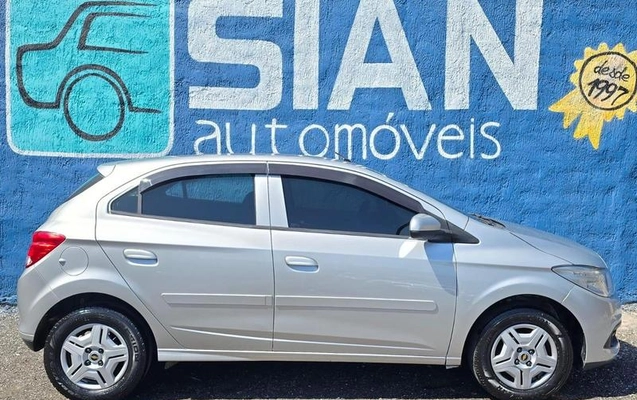 imagem-https://www.socarrao.com.br/sc-vehicle-images-prod/4354742/1792003699457-8559922_14_B_f55c1914c0.jpeg