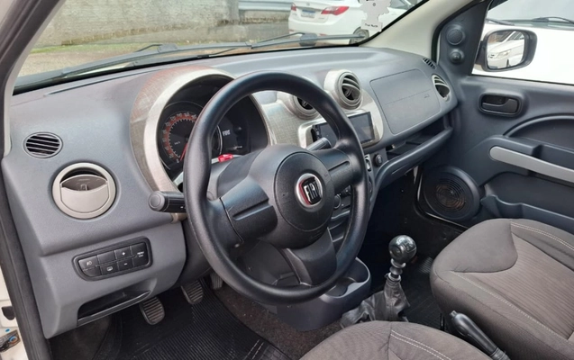 imagem-https://www.socarrao.com.br/sc-vehicle-images-prod/4354763/1792002455630-MDlkYTM0YzUtY2MwNy00MTVhLWE4N2ItZTcyMzMxNjIxNTcwLmpmaWY.jfif