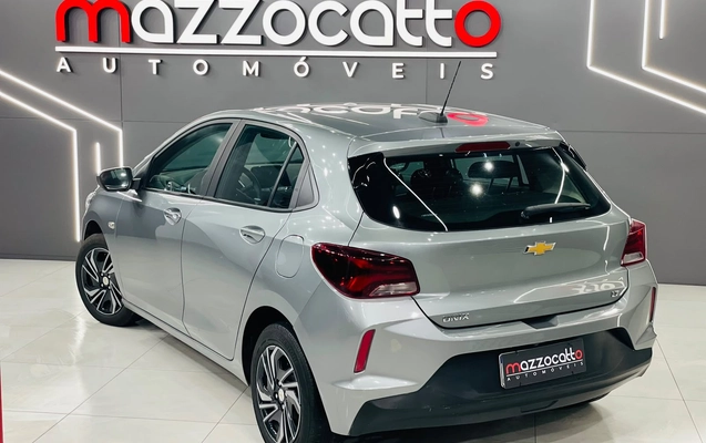 imagem-https://www.socarrao.com.br/sc-vehicle-images-prod/4354825/1792002822910-003_20718dd7b0616d190f26c2f150d62601.jpg