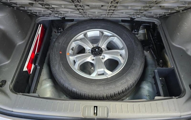 imagem-https://www.socarrao.com.br/sc-vehicle-images-prod/4354830/1792002865096-8541922_18_B_5a5945323c.jpeg