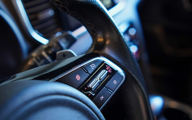 imagem-https://www.socarrao.com.br/sc-vehicle-images-prod/4354831/1792002869340-c12d4fb3-8df9-44c6-a7c4-9017a2677584.jpg