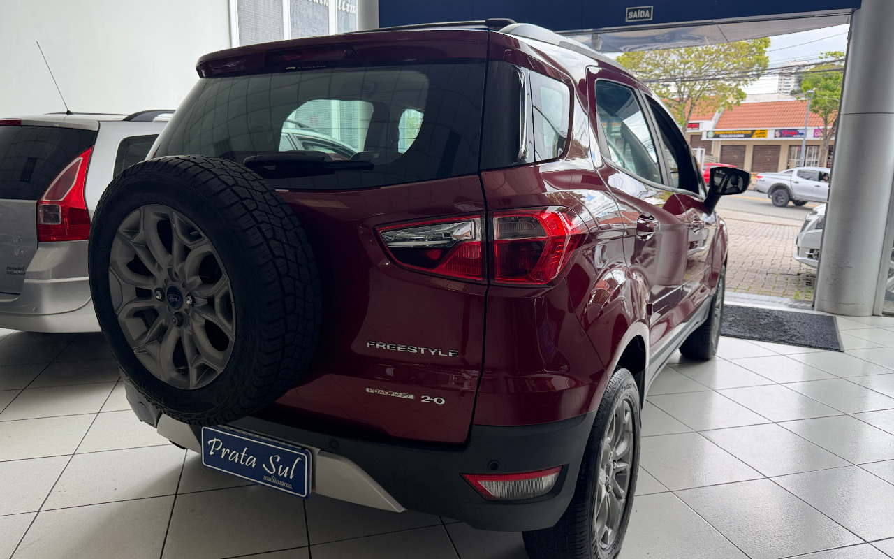 imagem-https://www.socarrao.com.br/sc-vehicle-images-prod/4354847/1792002973366-MjAyNjEwMDNfMTgyOTAzMjY3X2lPUy5qcGc.jpg