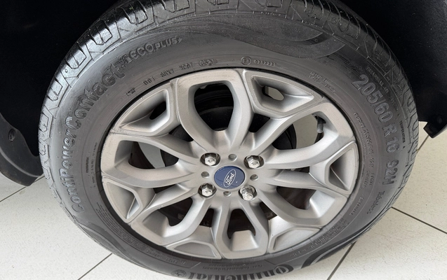 imagem-https://www.socarrao.com.br/sc-vehicle-images-prod/4354847/1792002973741-MjAyNjEwMDNfMTgyOTQ4MDQ0X2lPUy5qcGc.jpg