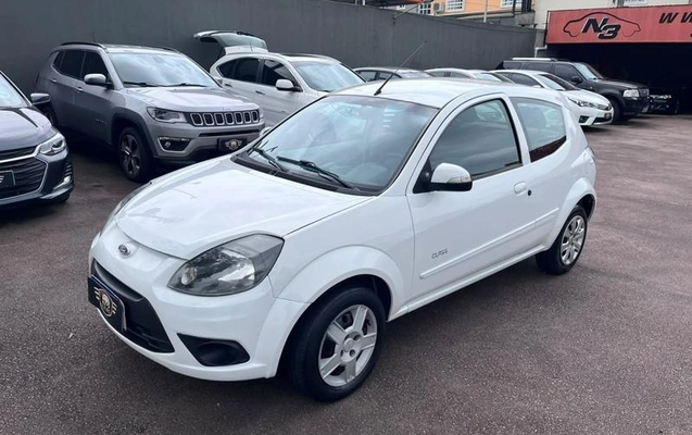 imagem-https://www.socarrao.com.br/sc-vehicle-images-prod/4354948/1792003632341-8482980_19_B_8b136a4bea.jpeg