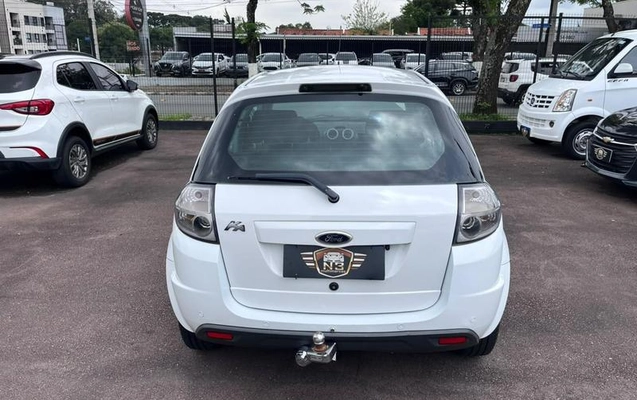 imagem-https://www.socarrao.com.br/sc-vehicle-images-prod/4354948/1792003632350-8482980_32_B_12c6663b60.jpeg