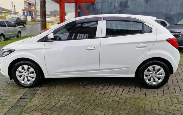 imagem-https://www.socarrao.com.br/sc-vehicle-images-prod/4354962/1792086233128-8570535_3_B_d363b437f4.jpeg