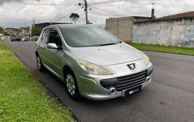 imagem-https://www.socarrao.com.br/sc-vehicle-images-prod/4354963/1792003864345-0e294023-b596-4f77-9203-fe9a0bc065d8.jpg