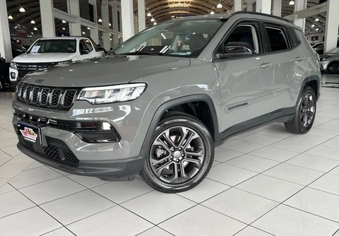 Jeep Compass 2026 Cinza — foto 1 de 3