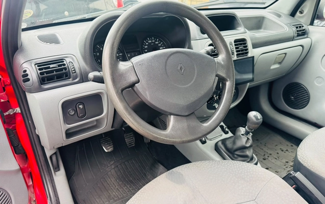 imagem-https://www.socarrao.com.br/sc-vehicle-images-prod/4354983/1792004214479-003_89e78bec25cbec8952b419719657aa1e.jpg