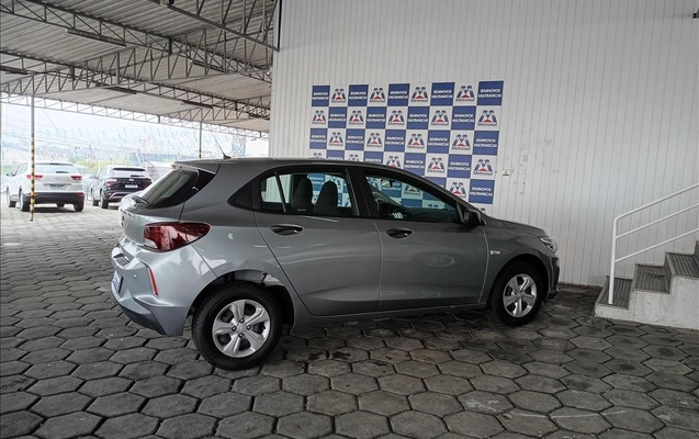 imagem-https://www.socarrao.com.br/sc-vehicle-images-prod/4354997/1792004263050-9d673039-0c1d-47c2-8fdc-6915dec6f8f620261014155008.jpeg