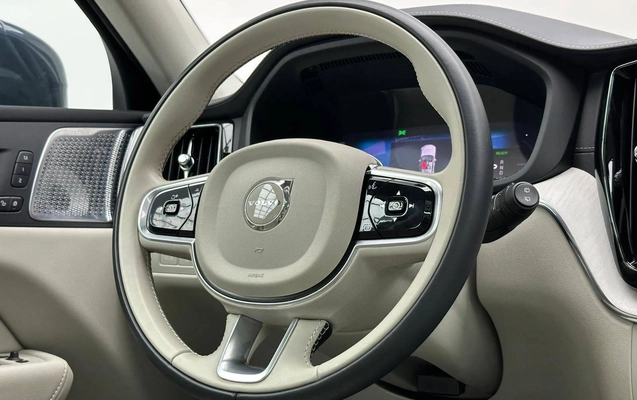 imagem-https://www.socarrao.com.br/sc-vehicle-images-prod/4355009/1792004317408-2e5e45da811944cb8991114b63d91fc5_1792004220464.jpg