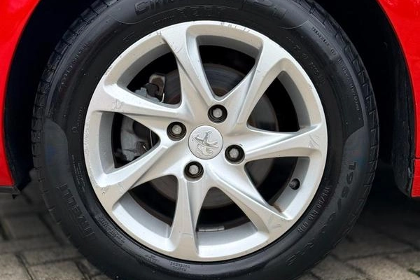 imagem-https://www.socarrao.com.br/sc-vehicle-images-prod/4355053/1792420907527-8540900_8_B_02b03ccff9.jpeg