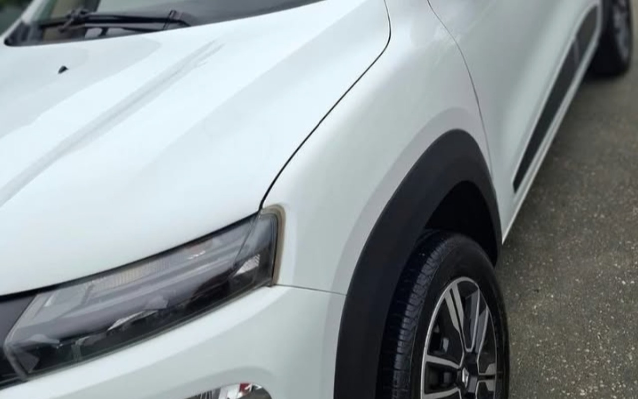 Renault Kwid 2023 Branco — foto 1 de 3