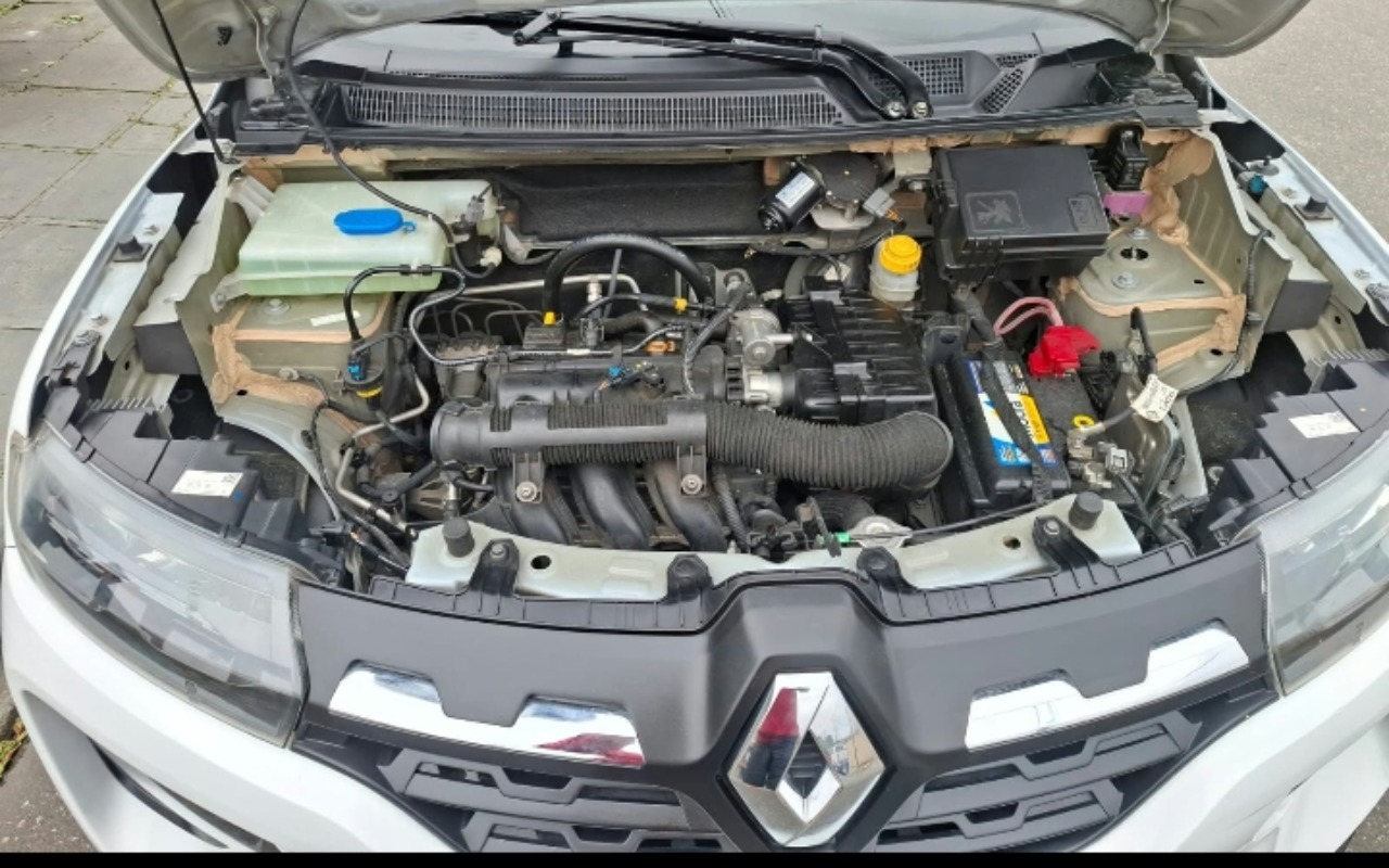 imagem-https://www.socarrao.com.br/sc-vehicle-images-prod/4355088/1792005642378-U2NyZWVuc2hvdF8yMDI2LTEwLTE0LTE2LTE4LTE1LTg2NF9jb20uZmFjZWJvb2sua2F0YW5hLmpwZw.jpg