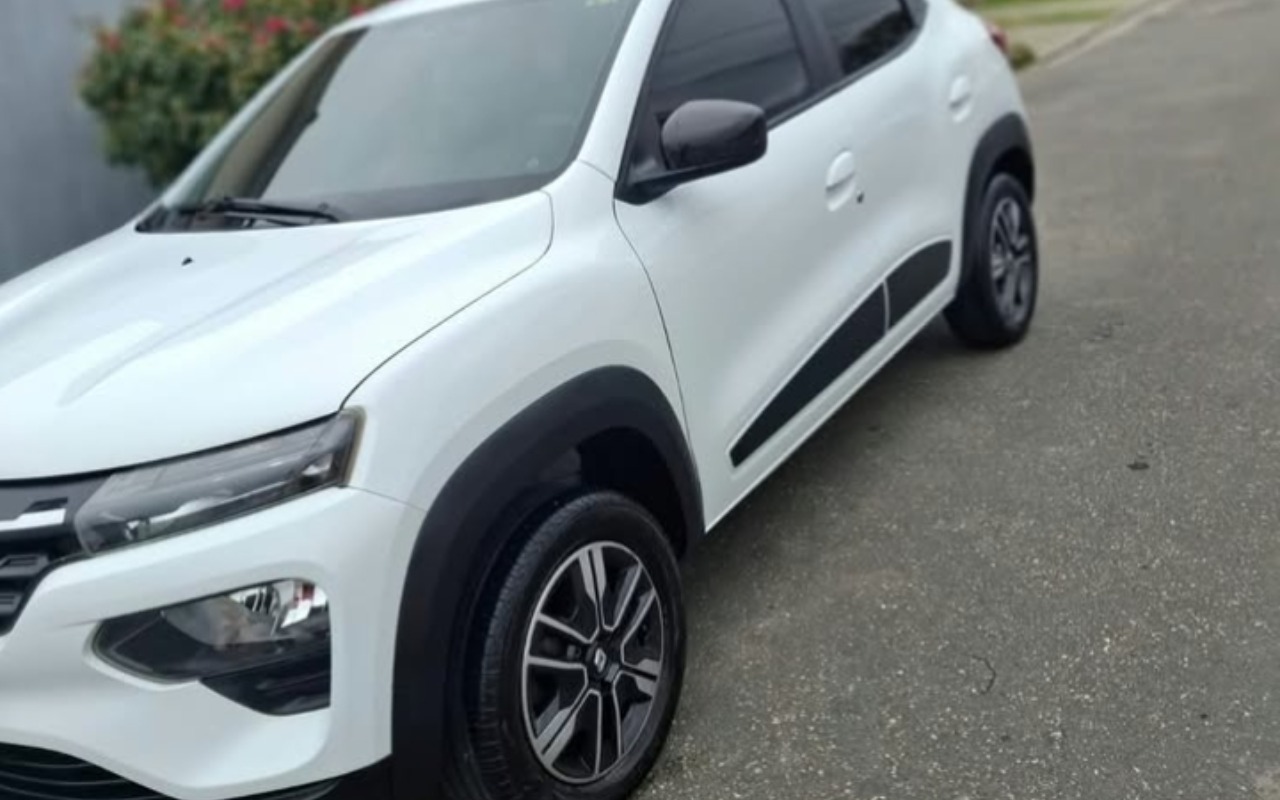 imagem-https://www.socarrao.com.br/sc-vehicle-images-prod/4355088/1792005642692-U2NyZWVuc2hvdF8yMDI2LTEwLTE0LTE2LTE4LTIxLTI5NV9jb20uZmFjZWJvb2sua2F0YW5hLmpwZw.jpg