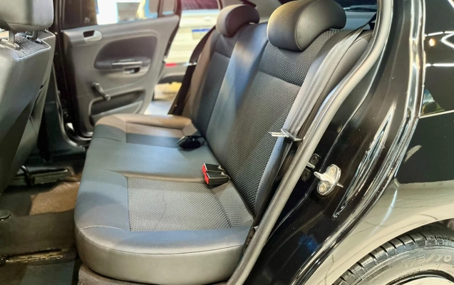 imagem-https://www.socarrao.com.br/sc-vehicle-images-prod/4355121/1792005242058-61f234b4a5b145359f8b34d53fc693f0_1791999421537.jpg