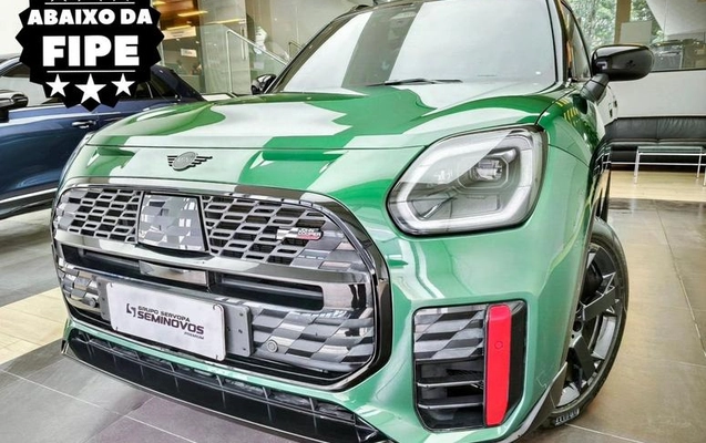 imagem-https://www.socarrao.com.br/sc-vehicle-images-prod/4355164/1792005425296-8550158_16_B_3da4770889.jpeg
