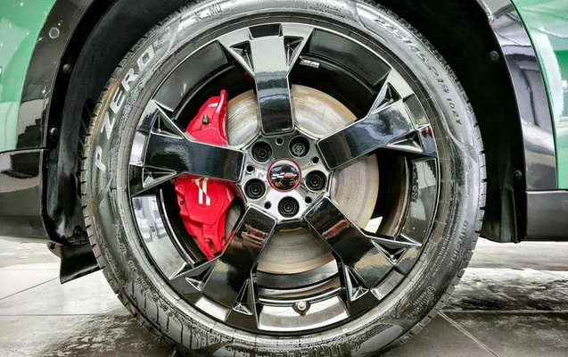 imagem-https://www.socarrao.com.br/sc-vehicle-images-prod/4355164/1792005425309-8550158_11_B_c9114bd317.jpeg