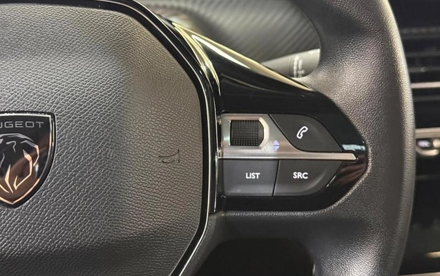imagem-https://www.socarrao.com.br/sc-vehicle-images-prod/4355166/1792256113012-8570476_1_B_d8a081970e.jpeg