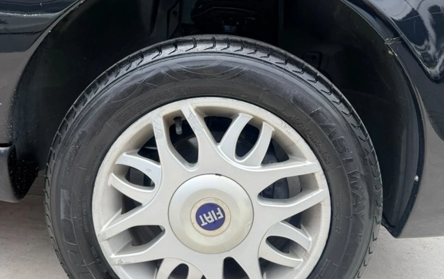 imagem-https://www.socarrao.com.br/sc-vehicle-images-prod/4355169/1792005444773-V2hhdHNBcHAgSW1hZ2UgMjAyNi0xMC0xNCBhdCAxNS41My41NiAoMykuanBlZw.jpeg