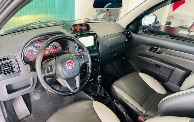 imagem-https://www.socarrao.com.br/sc-vehicle-images-prod/4355172/1792005452369-8555604_0_B_3131795c5c.jpeg