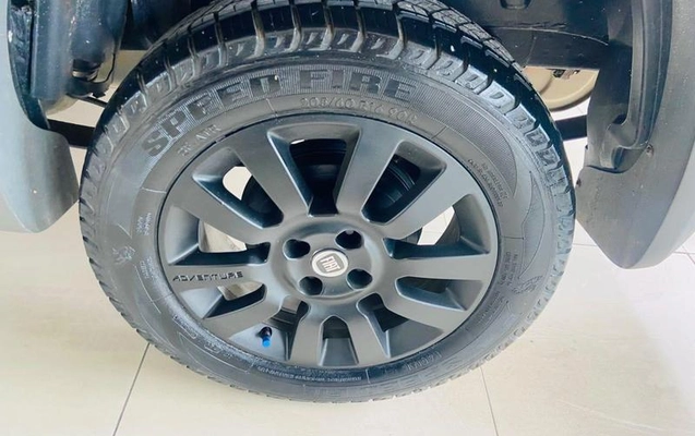 imagem-https://www.socarrao.com.br/sc-vehicle-images-prod/4355172/1792005452389-8555604_1_B_58cc409b8a.jpeg
