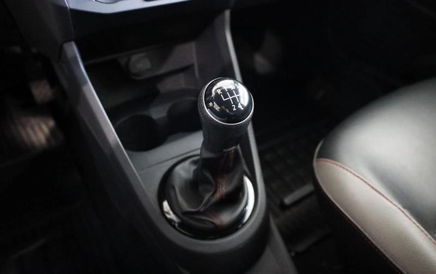 imagem-https://www.socarrao.com.br/sc-vehicle-images-prod/4355181/1792610362959-8552894_7_B_065249ac49.jpeg