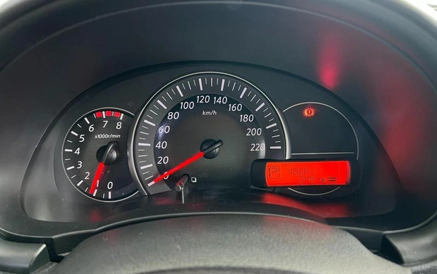 imagem-https://www.socarrao.com.br/sc-vehicle-images-prod/4355182/1792005579810-8536658_10_B_69d7dbe54c.jpeg